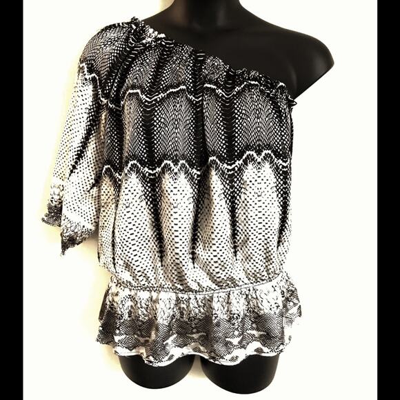 GRASS COLLECTION  One Shoulder Satin Like Top - Lg - Picture 1 of 6